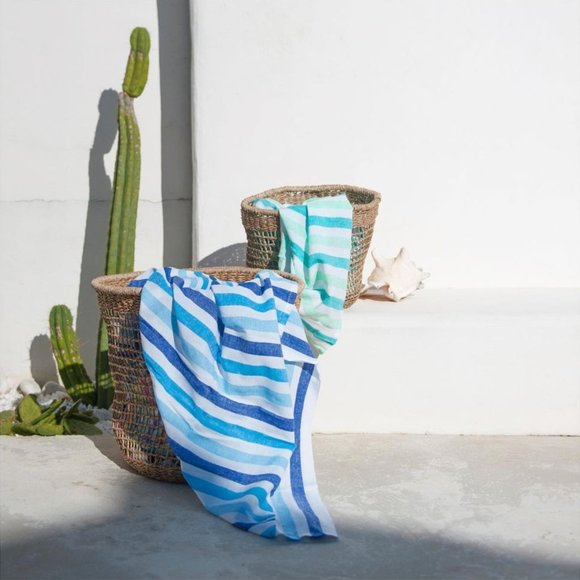 Las Bayadas Blue Striped Beach Towel Blanket La Esther NWT - Picture 5 of 7